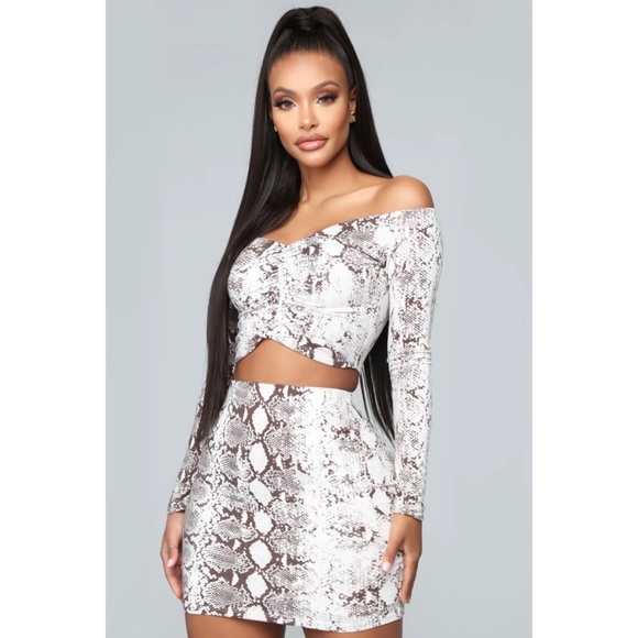 Fashion Nova Dresses & Skirts - FashionNova Snake top and skirt set